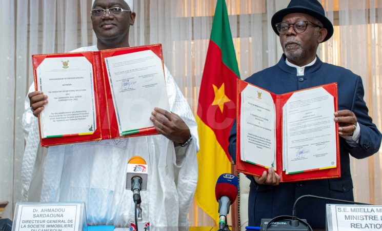 THE SIGNING CEREMONY OF THE MEMORANDUM OF UNDERSTANDING BETWEEN MINREX AND CAMEROON REAL ESTATE CORPORATION (SIC)